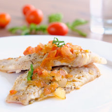 Corvina en Salsa Roja